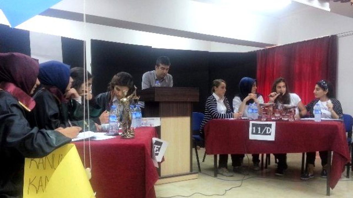 Siverek Anadolu Lisesi\'nde Münazara Yarışması Düzenlendi