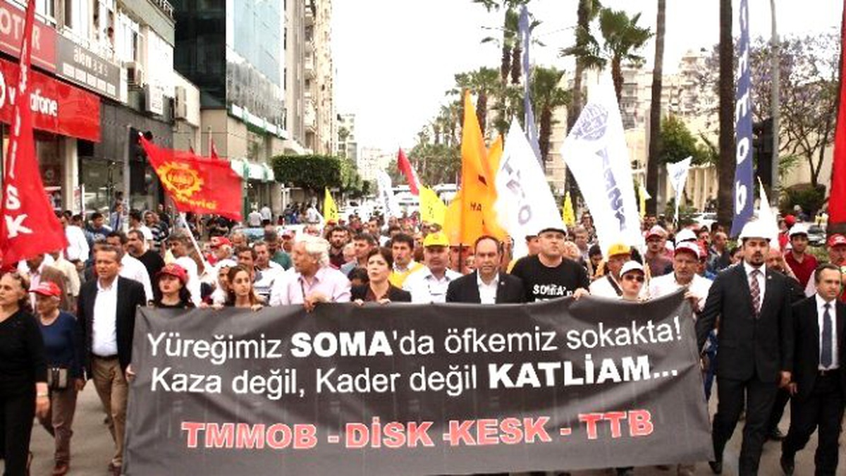 Soma\'da Hayatını Kaybeden Madenciler Adana\'da Anıldı