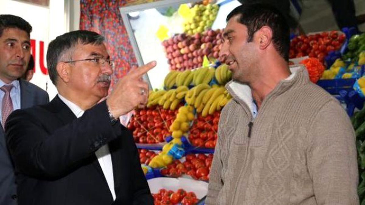 Bakan Yılmaz: Onlar İçin Seçim Dönemi Vaat Mevsimidir