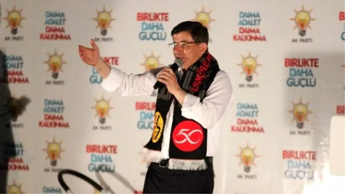 Başbakan Davutoğlu Eskişehir\'de (1)