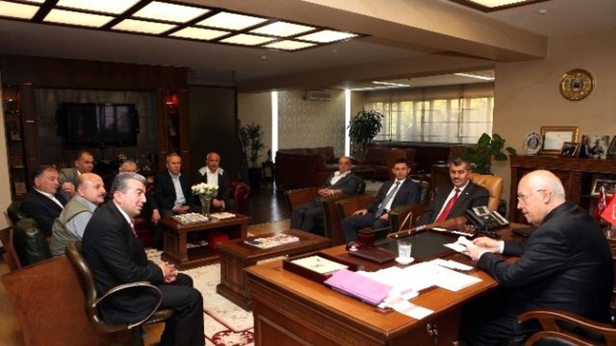 Başkan Fethi Yaşar Sinopluları Ağırladı