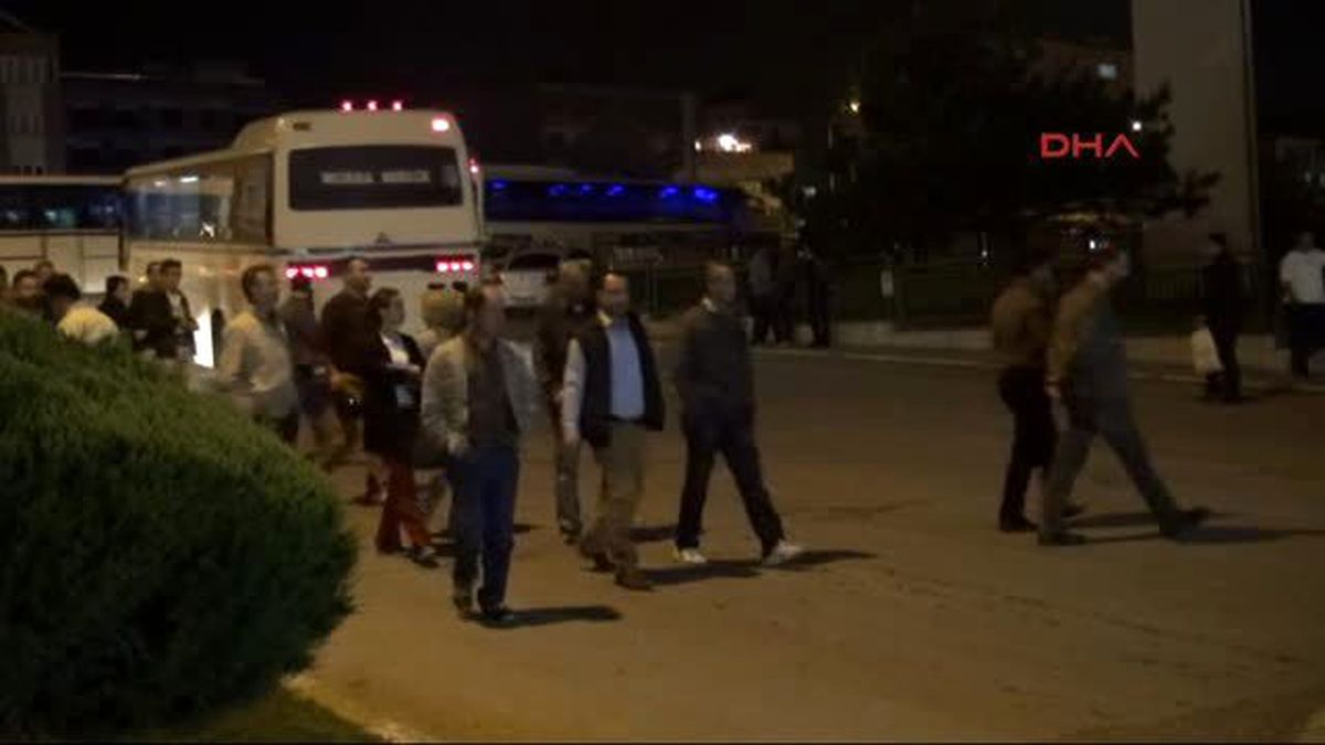 Bursa\'da Renault İşçileri Üretimi Durdurdu