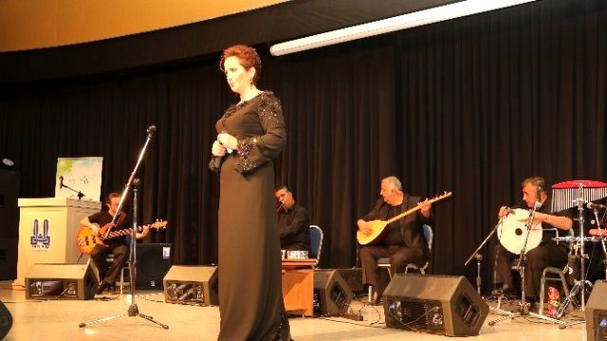Büyükşehir Belediyesi\'nden Aysun Gültekin Konseri
