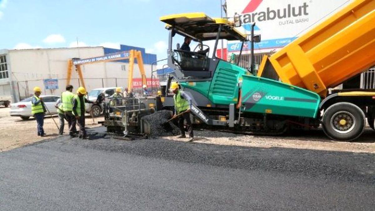 Demirciler Sitesinde Asfaltlama Çalışması