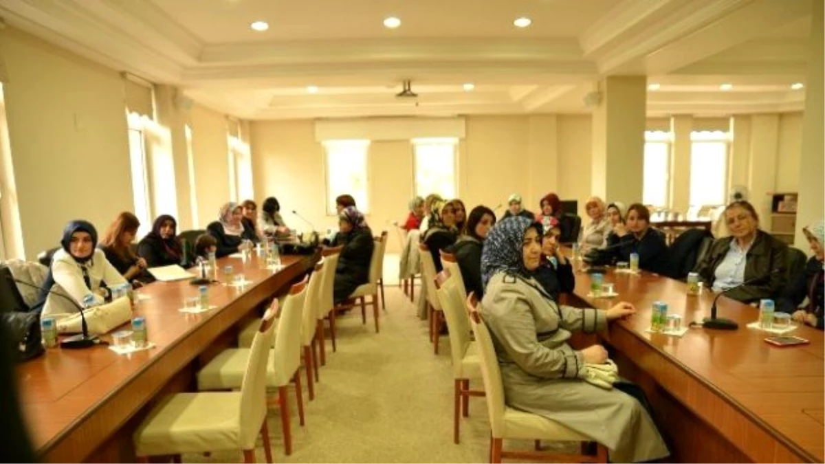 Erbaa Belediyesi\'nde Kadın Meclisi Kuruldu