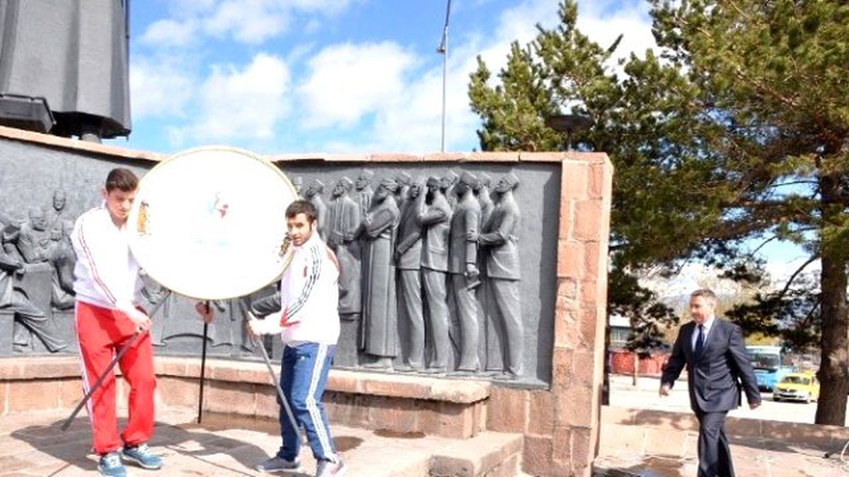 Gençlik Haftası Kutlamaları Başladı
