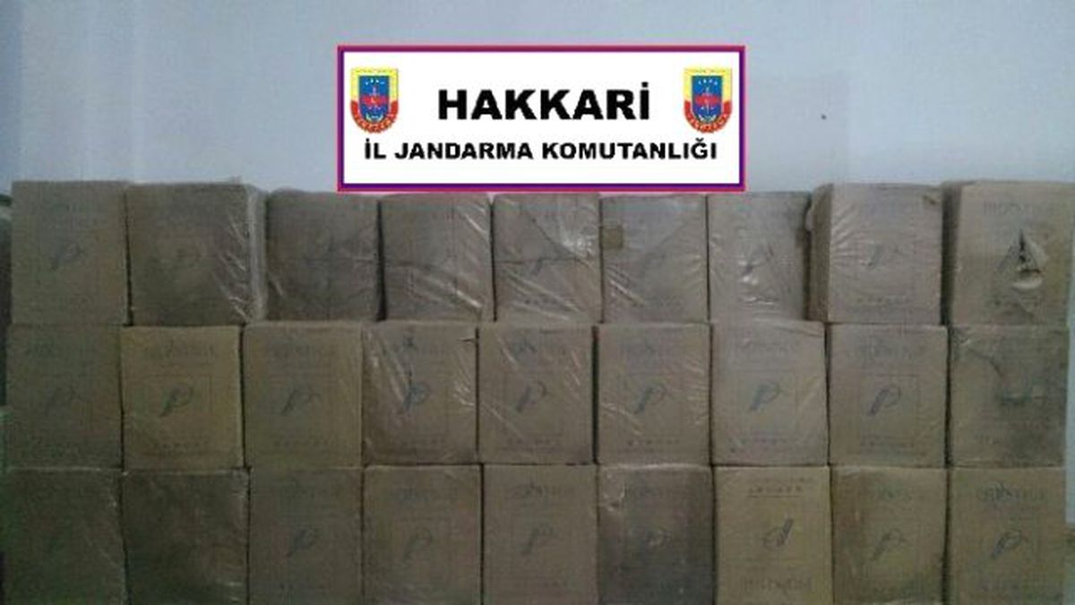 Hakkari\'de 67 Bin Paket Kaçak Sigara Ele Geçirildi