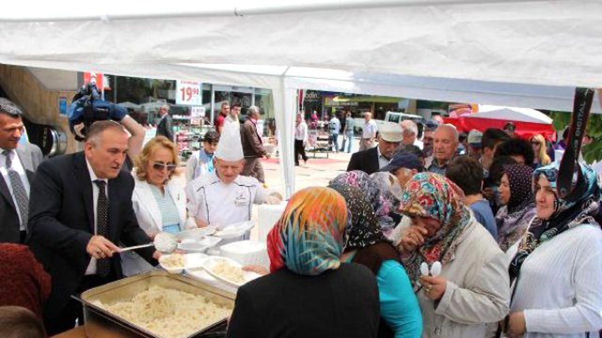 Kandil Pilavı Kuyruğu