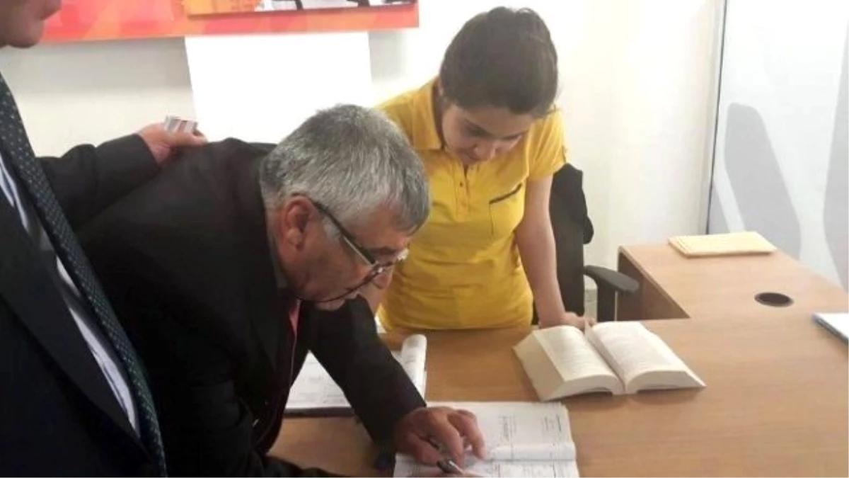 Milletvekili Adayı Seyfullah Hızarcı, Eğitimci Yönüyle de Ön Planda
