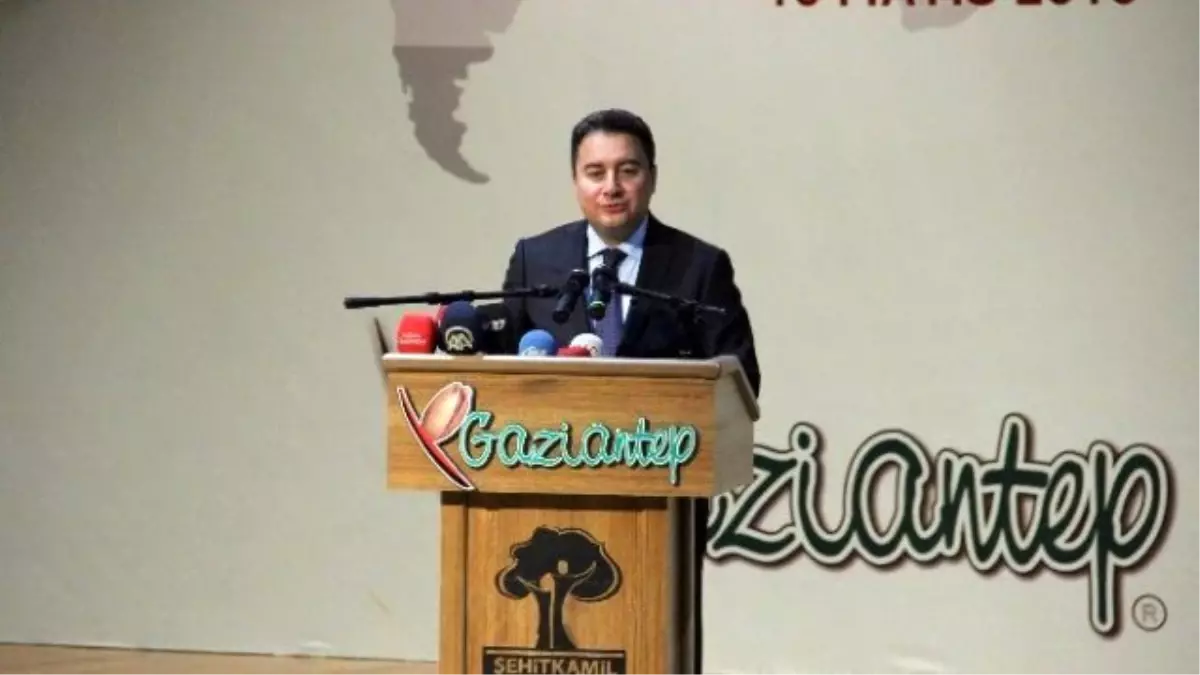 Ali Babacan: "Ekonomi, Ancak Sağlam Bir Siyasi İstikrar Zemininde Büyüyebiliyor"