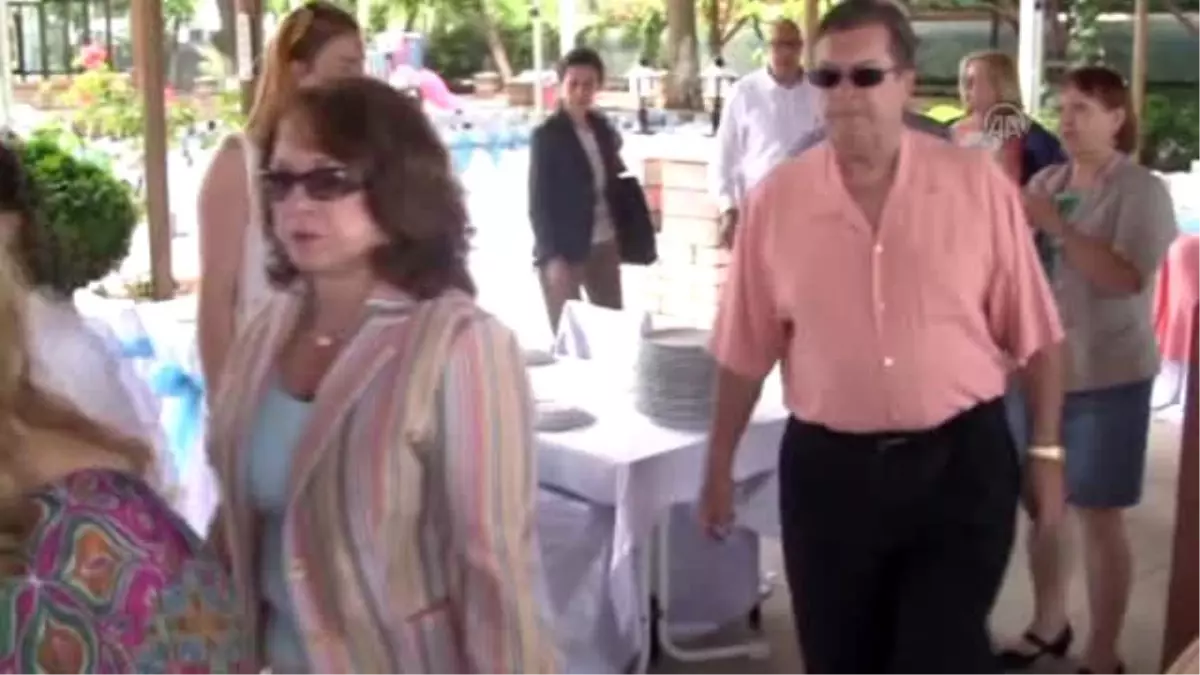 Amerikalı Gurmeler, Saray Mutfağını Denedi