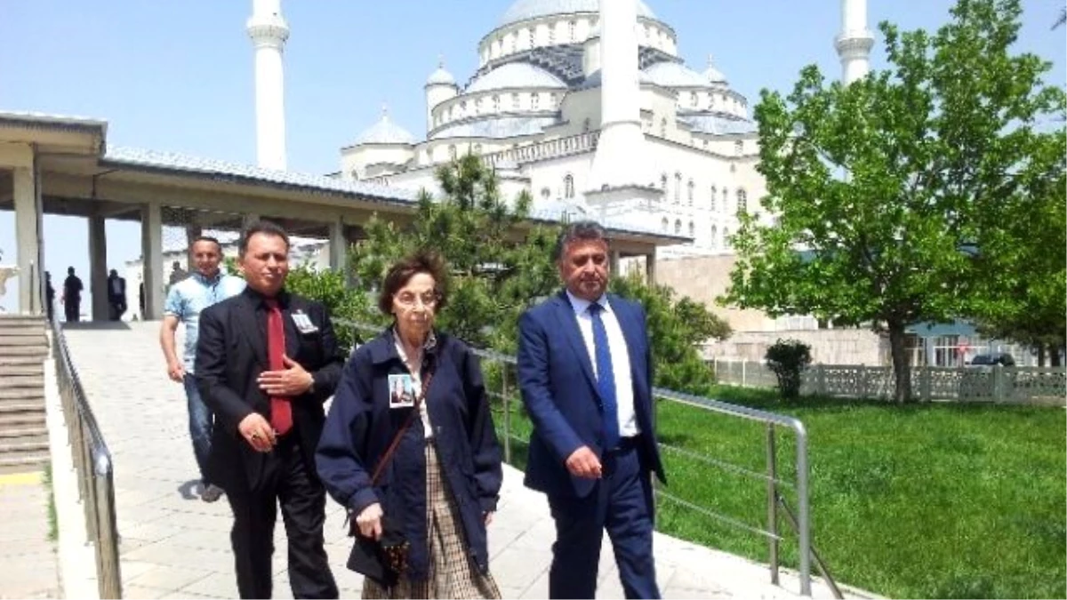 Aysel Ekşi İçin Kocatepe Camii\'nde Cenaze Namazı Kılındı