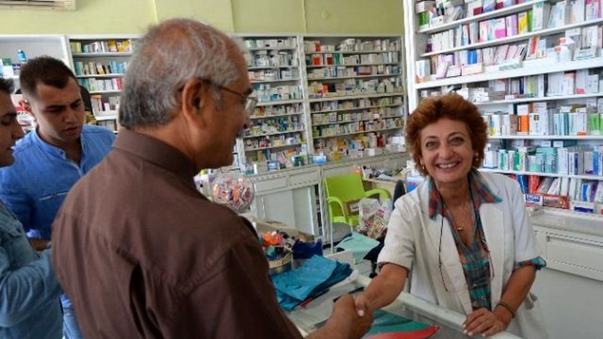 CHP Bodrum İlçe Örgütü Eczacıları Unutmadı