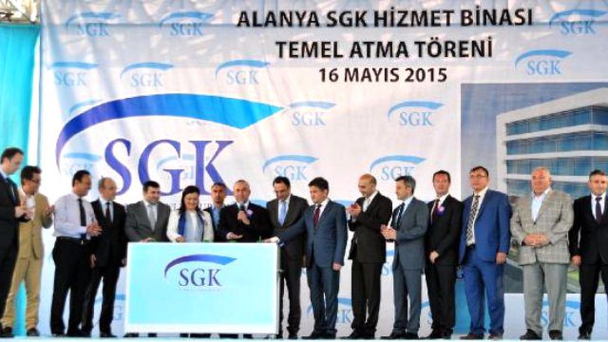 Dışişleri Bakanı Çavuşoğlu: Dünya Türkiye\'nin Sağlık Sistemini İnceliyor