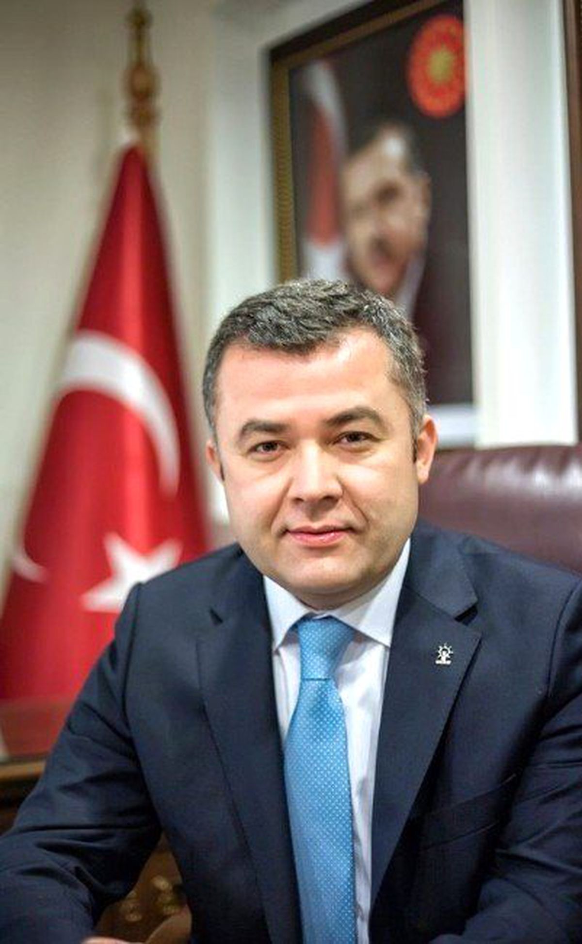 Keskin, Rektör Çakar\'ı Tebrik Etti