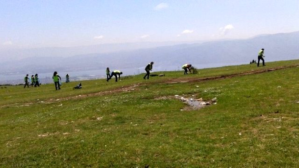 Körfez\'de Çevre Temizliği Hareketi Düzenlendi