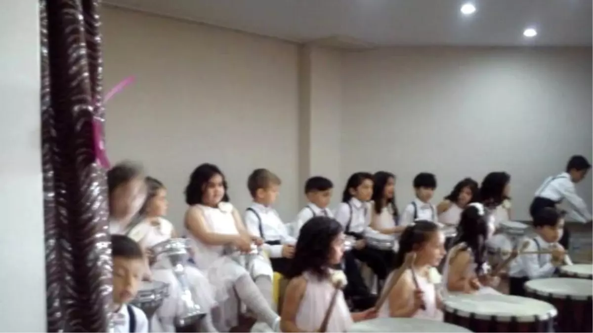 Miniklerin Okuma Bayramı Heyecanı