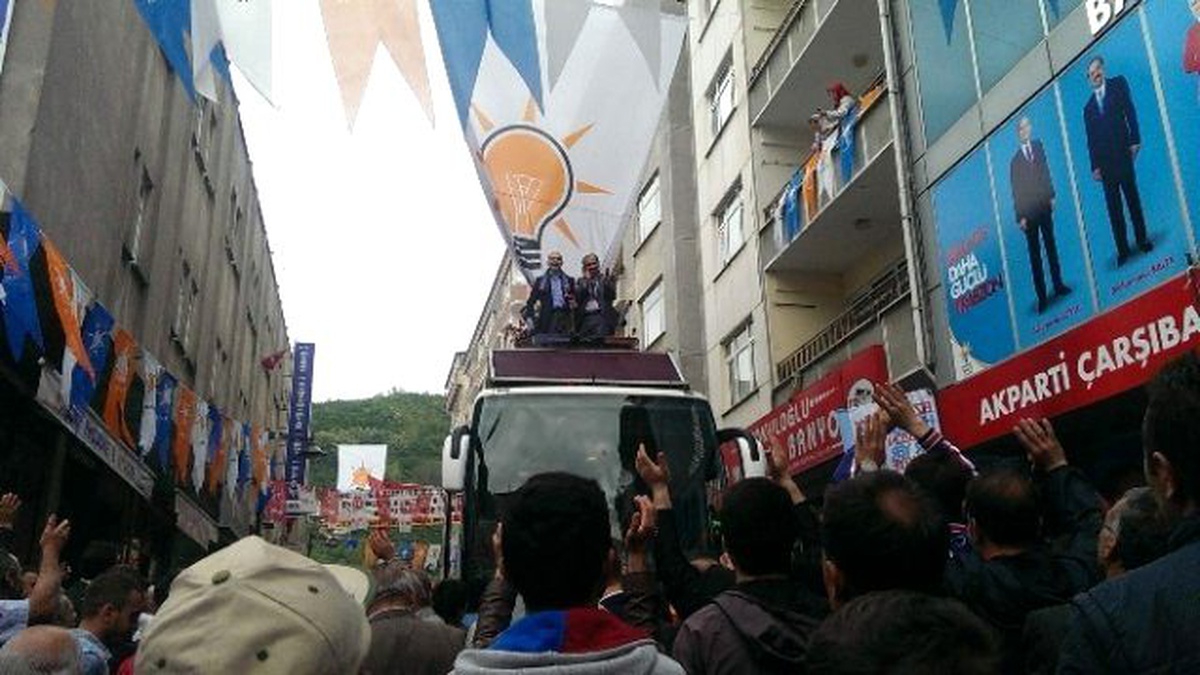 Süleyman Soylu\'ya Çarşıbaşı İlçesinde Sevgi Seli