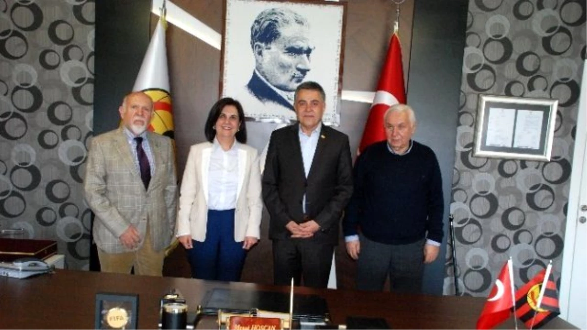 Usluer, Eskişehirspor Yönetimi ile Buluştu