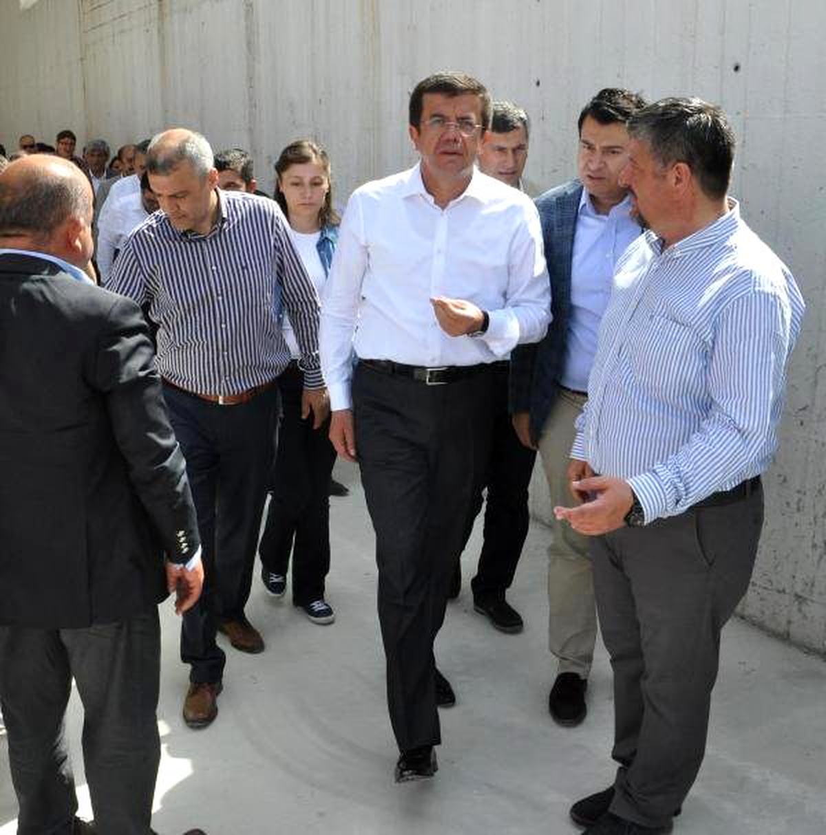 Zeybekçi İşçilere, Yüksek Asgari Ücretin Zararlarını Anlattı