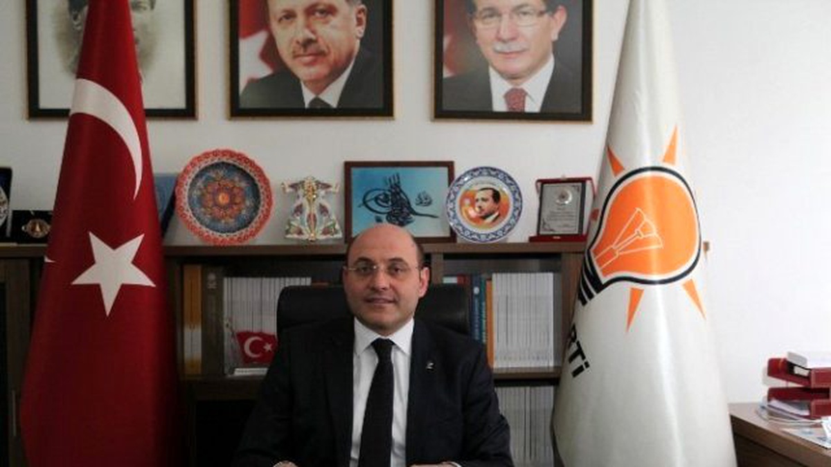 Ali Çetinbaş: Artık Gençlerimiz Geleceğe Daha Emin Adımlarla İlerliyor
