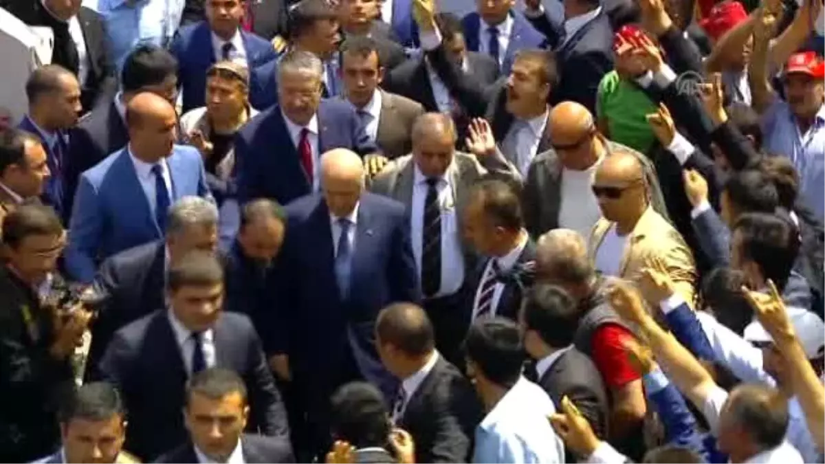 Bahçeli: "Türkiyemiz Altımızdan Kayıp Gitmektedir"