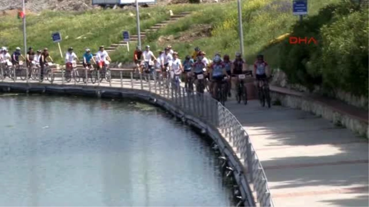 Büyükçekmece Belediyesi 1. Salcano Dağ Bisikleti Yarışları Yapıldı
