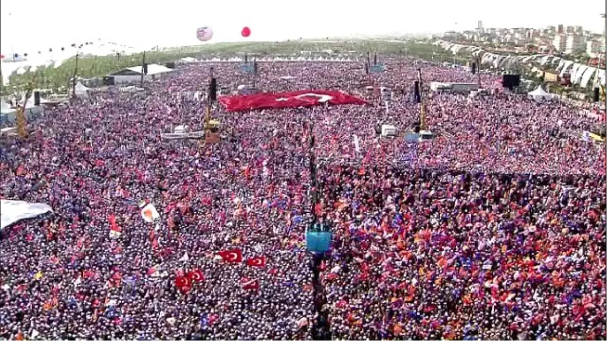 Davutoğlu: "1 Doğru 4 Yanlışı Götürür, Tarihe Gömer"