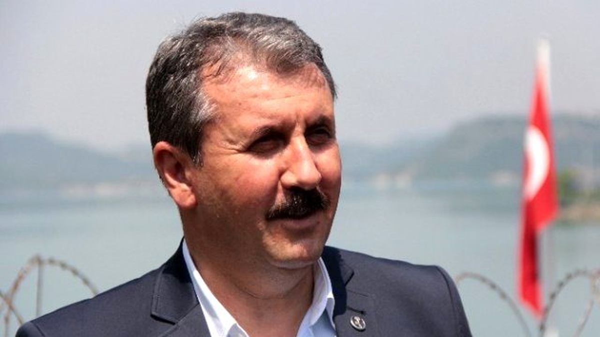 Destici: "Ak Parti, MHP ve Hdp Arasında Bir Zincirleme Var"