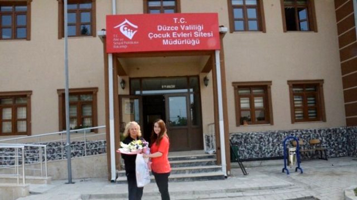 Gençlik Merkezi\'nden Çocuk Evlerine Ziyaret