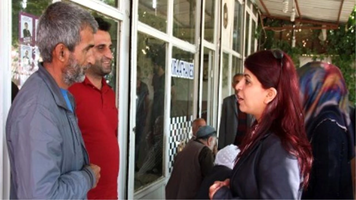 HDP Adaylarından Hastalara Moral Ziyareti