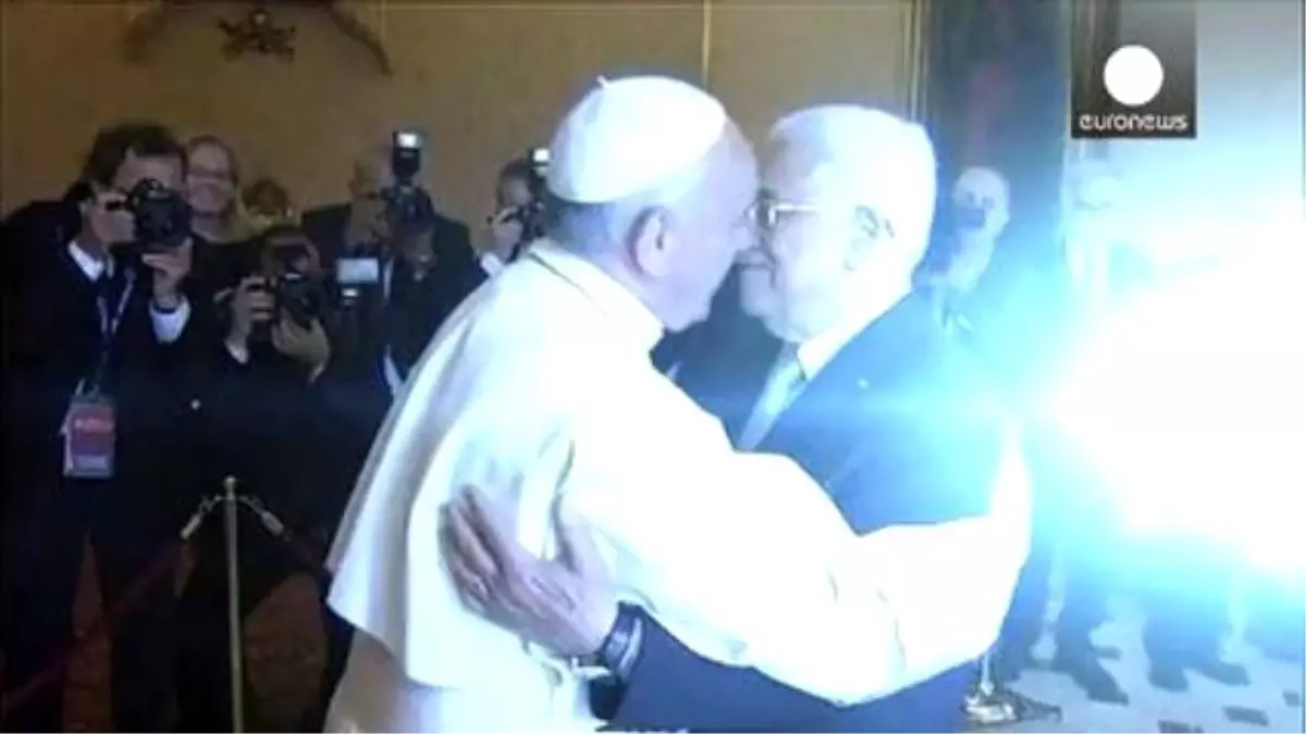 Papa Francis\'ten Mahmud Abbas\'a \'Barış Meleği\'