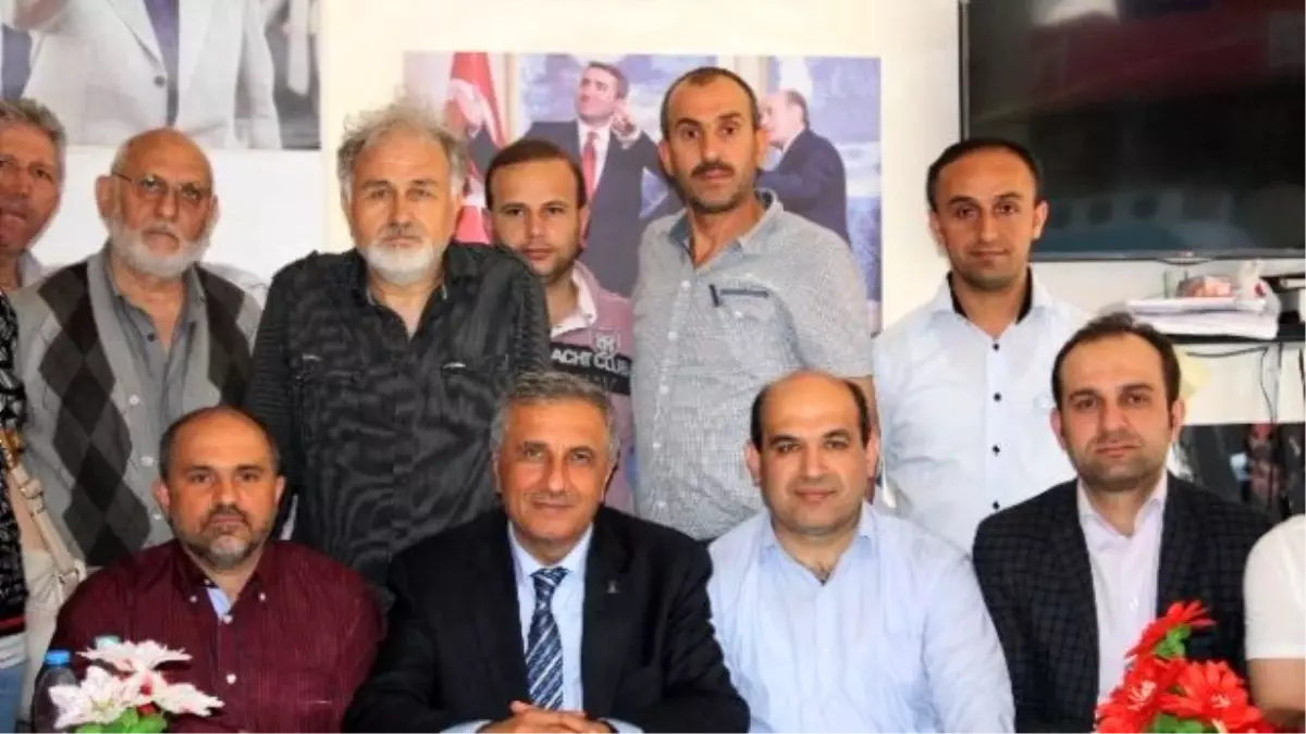 Ak Partili Başçı: 'Chp, Mursi İçin Bir Açıklama Bile Yapmadı'