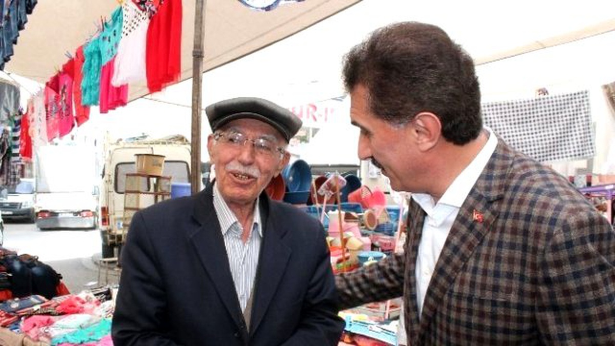 Bağımsız Aday Ölmeztoprak Semt Pazarını Gezdi
