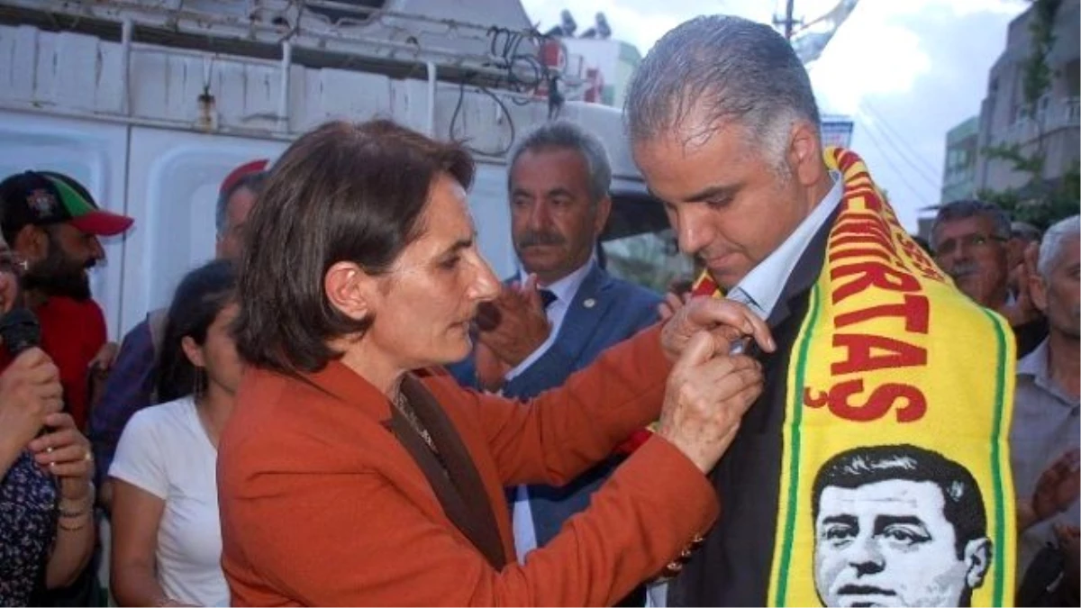 CHP Eski İl Başkanı Hdp\'ye Geçti