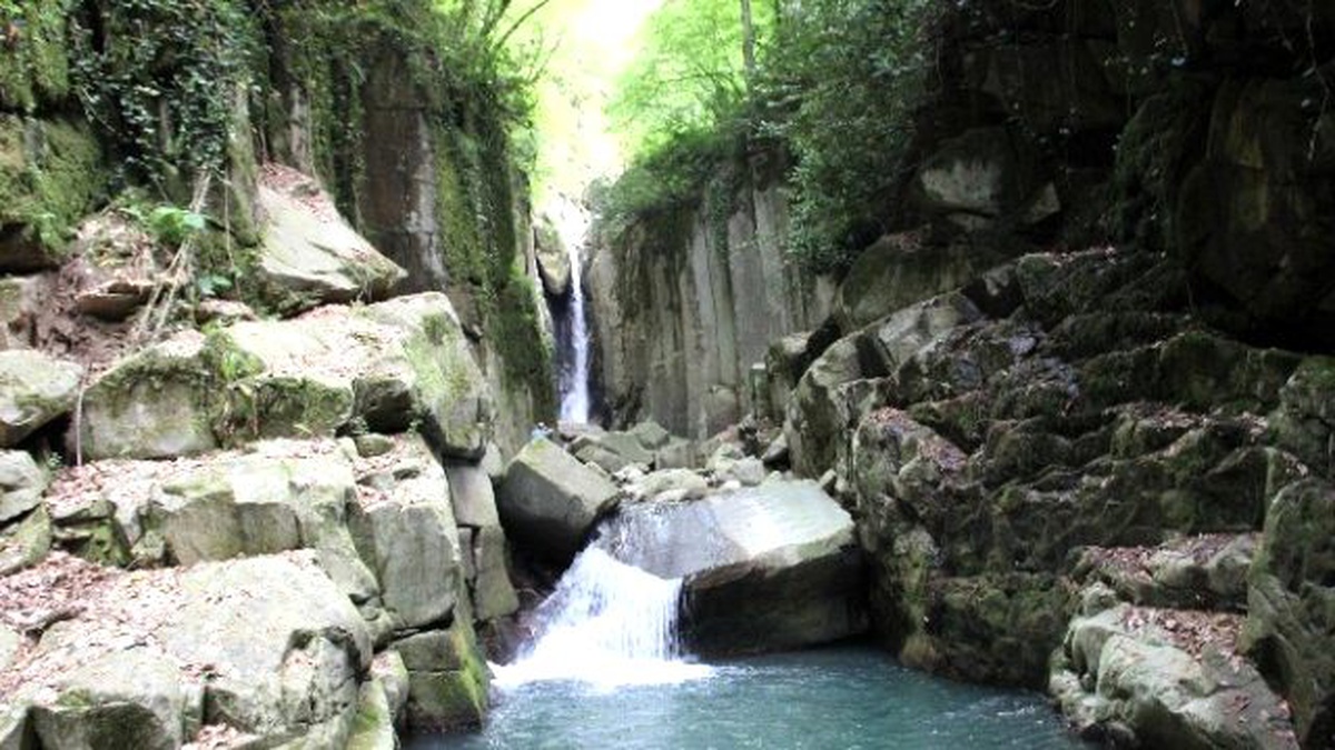 Doğa Harikası Kayalıdere Şelaleleri Turizme Açılmayı Bekliyor