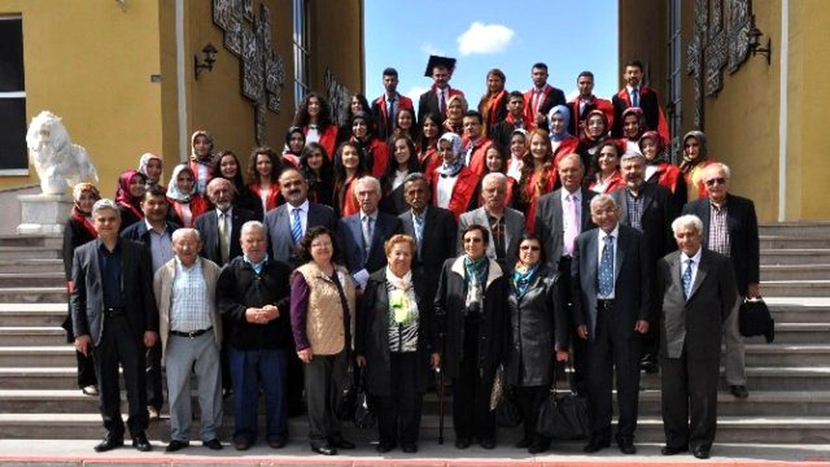 Enstitü Mezunları 50 Yıl Sonra Akef\'te Buluştu
