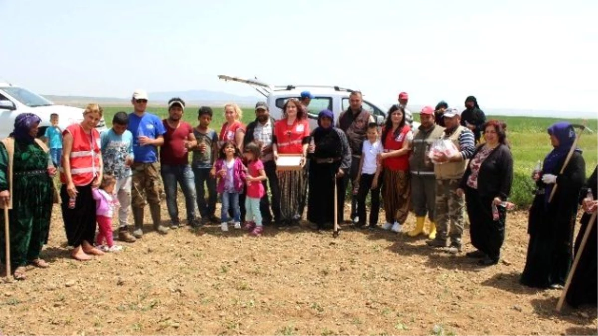 Eskişehir Kızılay Şubesi\'nin Çiftçiler Günü Kutlaması
