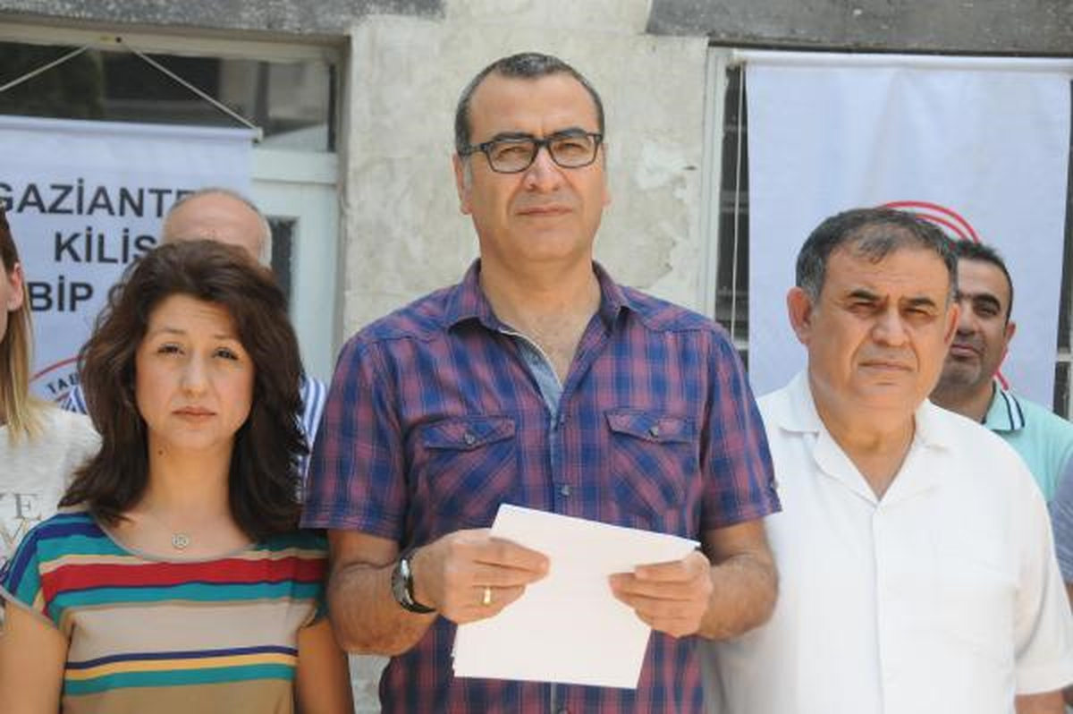 Gaziantep\'te Sağlık Çalışanları 3 Gün İş Bırakacak