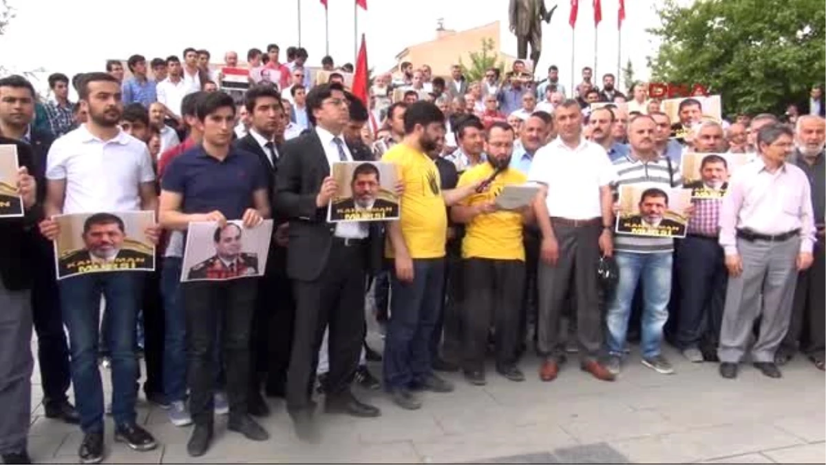 Kırıkkale\'de Mursi\'nin İdam Kararına Tepki