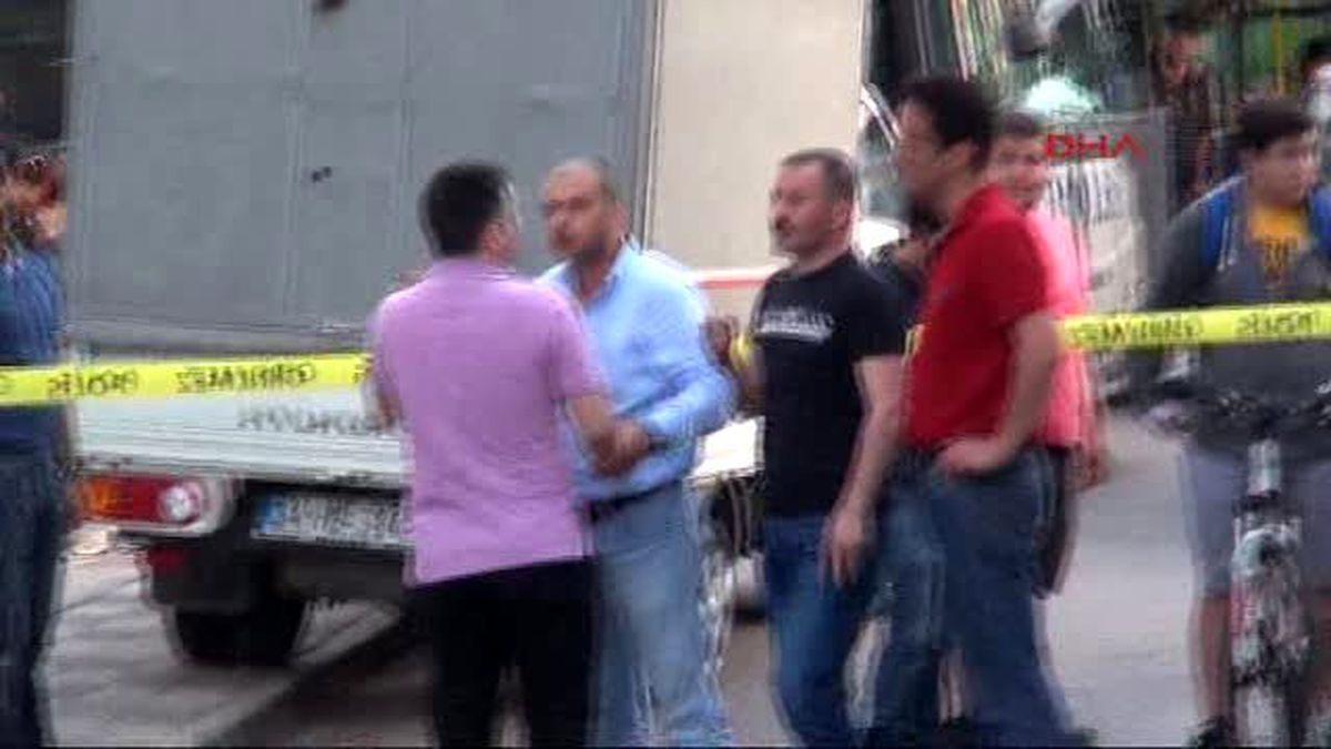 Maltepe Ülkü Ocakları Binasına Saldırı