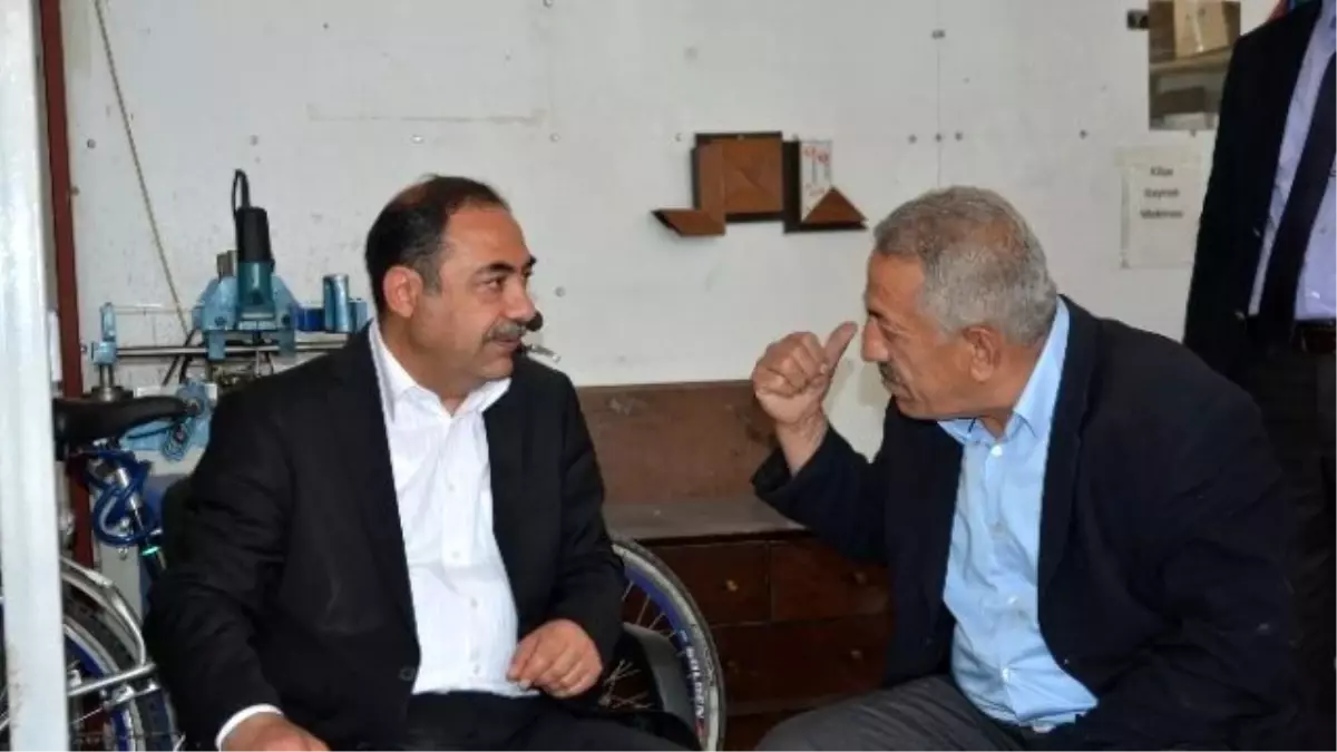 MHP'li Yıldız, Küçük Sanayi Esnafıyla Bir Araya Geldi