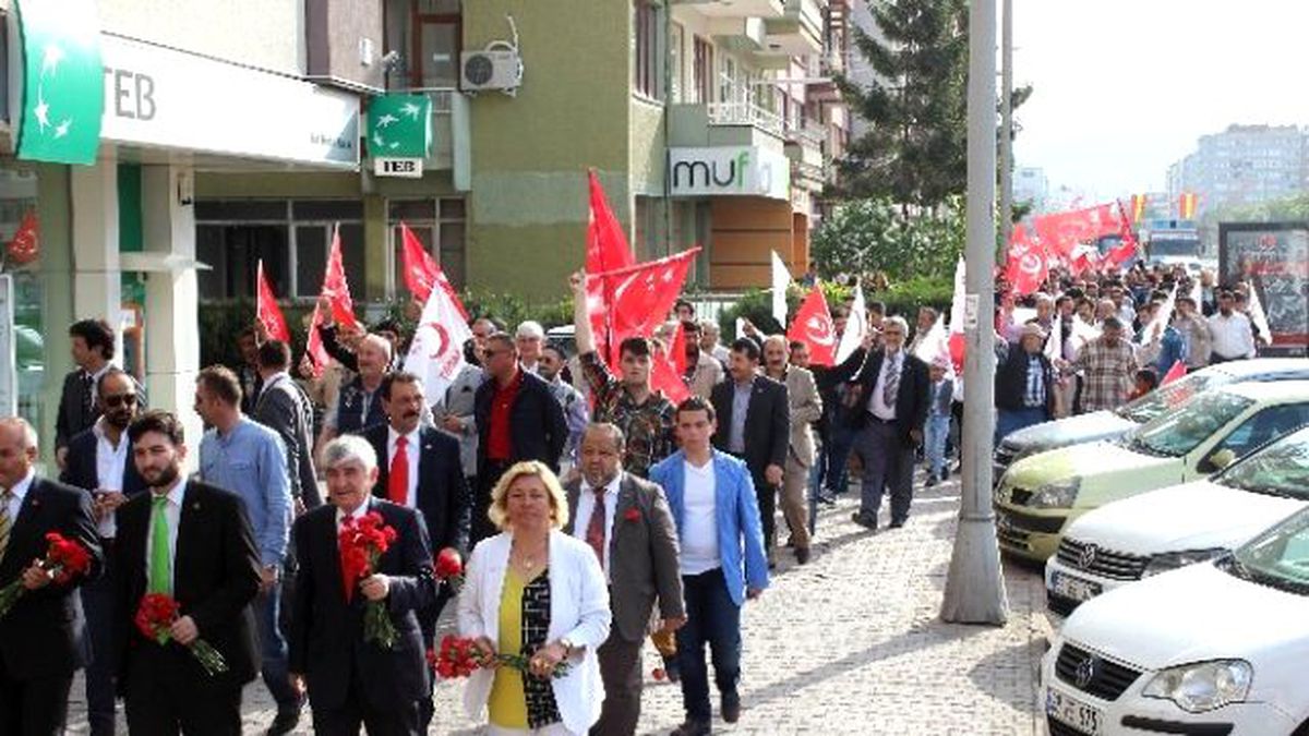 Milli İttifak\'tan Sevgi Yürüyüşü