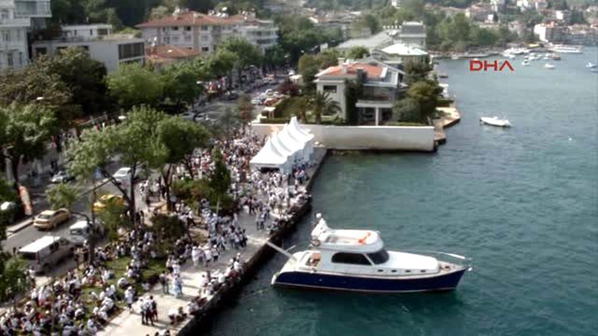 Önce Boyalı Şov Sonra Solo Türk