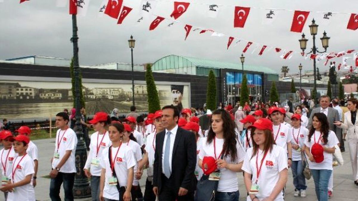 Samsun\'un Çocukları Milli Mücadele Yolunda
