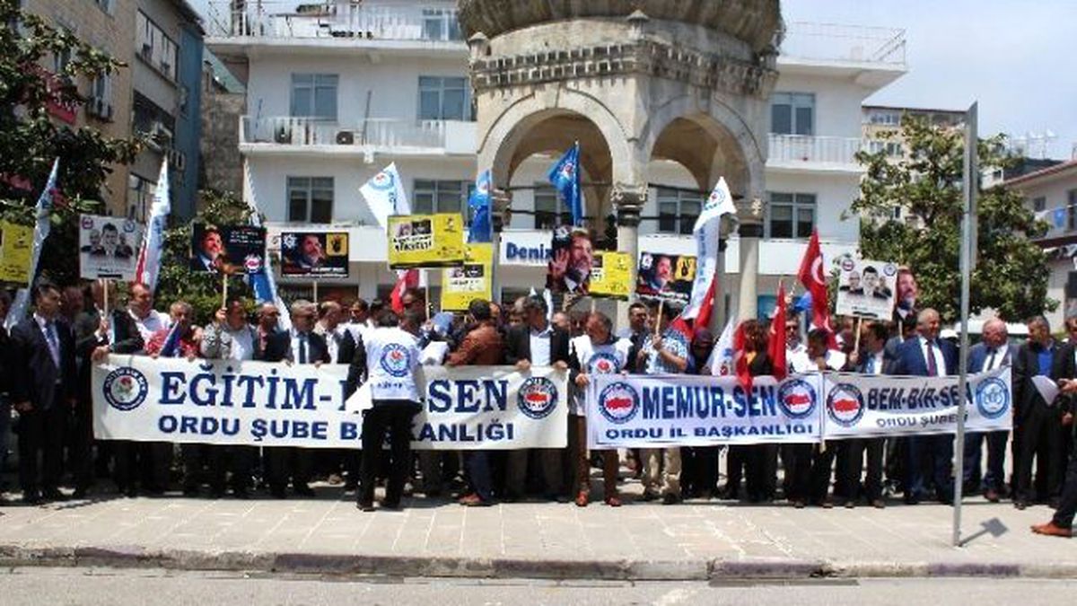 Sendikalardan \'Mursi\'nin İdam Kararına Tepki