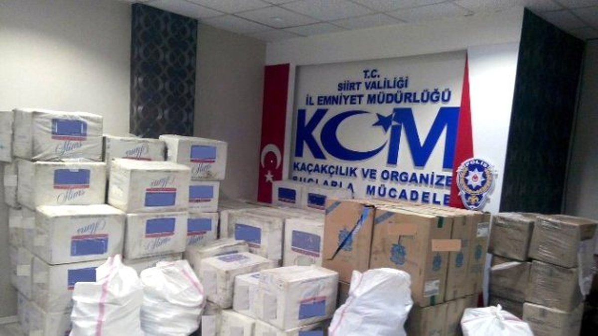 Siirt\'te 10 Ayda 380 Bin 440 Paket Kaçak Sigara Ele Geçirildi