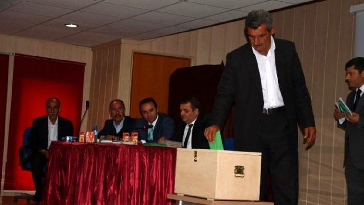Tatvan\'da Khgb İçin Encümen Seçimi Yapıldı
