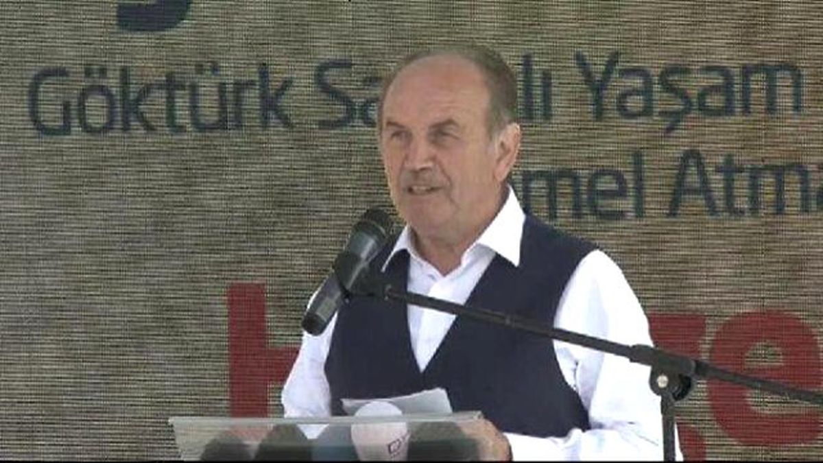 Topbaş İstedi, Eyüp\'te Yeni Yapılacak Parkın Adı \'Özgecan Arslan\' Oldu