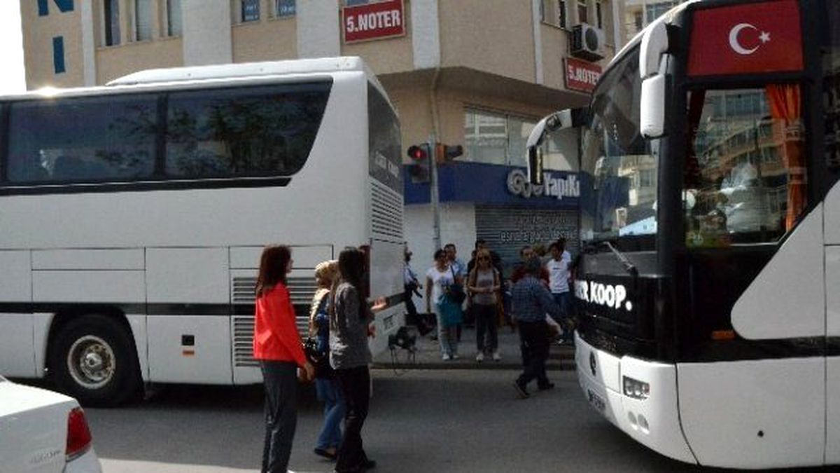 Trafikte Tur Otobüsleri Sıkışıklığı